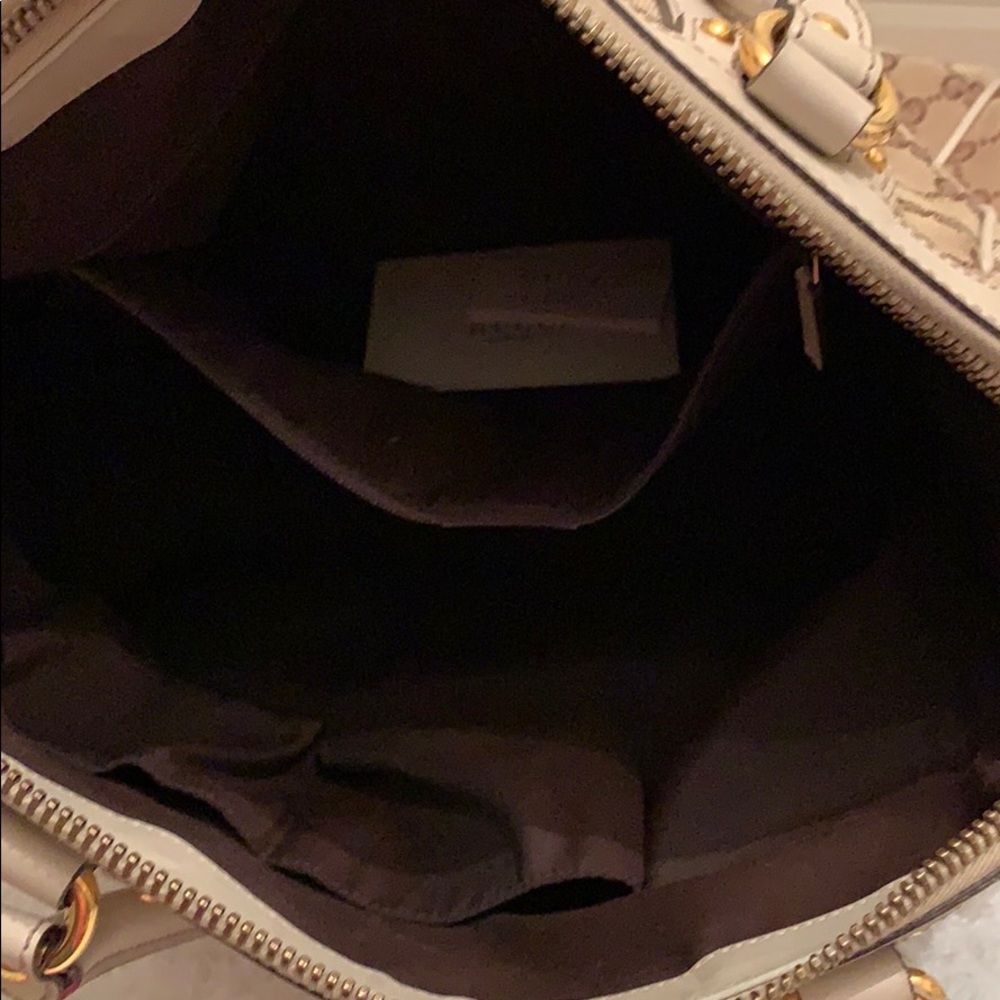 Gucci handbag - Picture 2 of 3